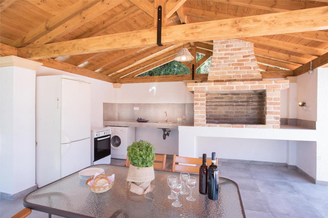 Evropouloi Olive Tree House 빌라 외부 사진